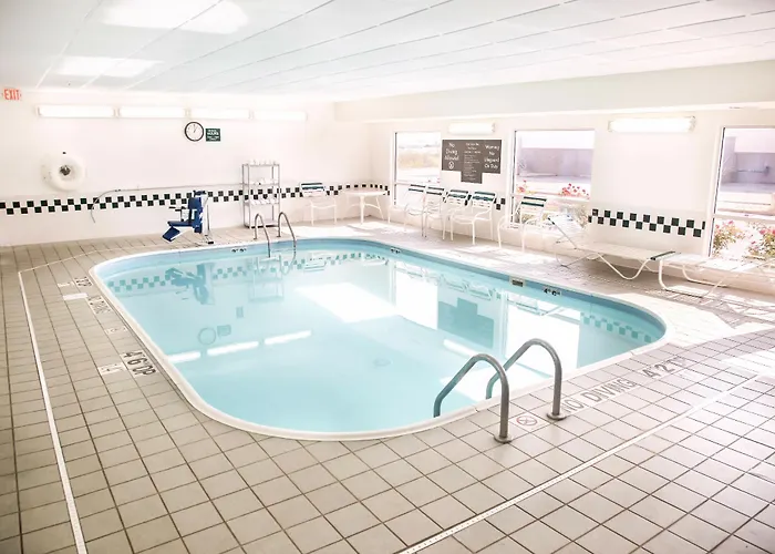 Inn Comfort Near Six Flags 4*