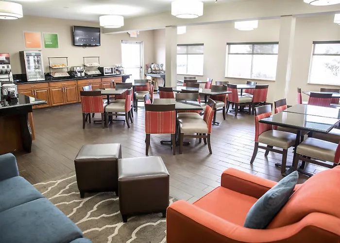 Inn Comfort Near Six Flags Gurnee