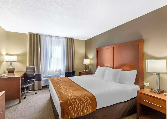 Inn Comfort Near Six Flags