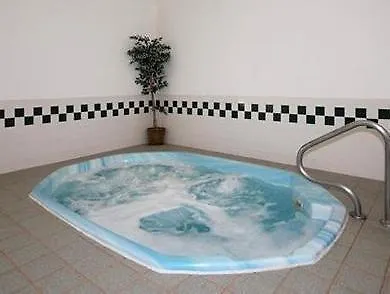 Comfort Near Six Flags Inn Gurnee